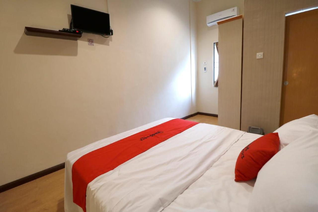 Reddoorz Plus Near Universitas Sumatera Utara Medan Zewnętrze zdjęcie